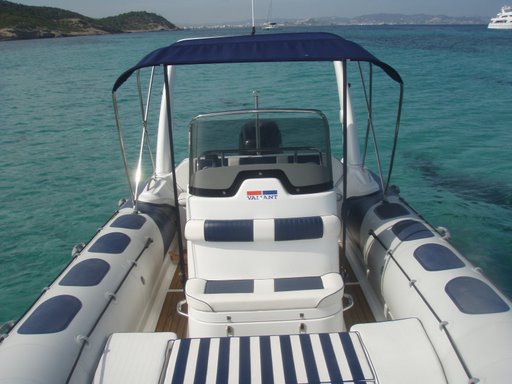 Valiant 750 Cruiser 1