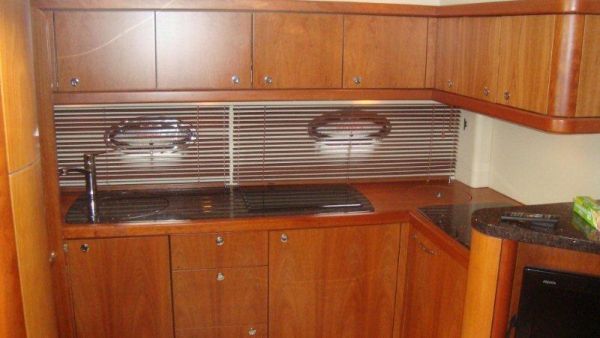 Sunseeker Portofino 47 7